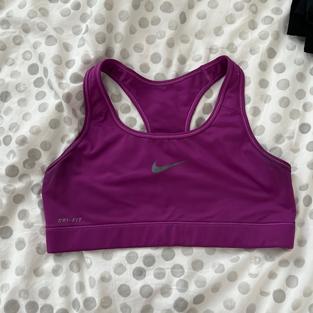 Nike sports bra